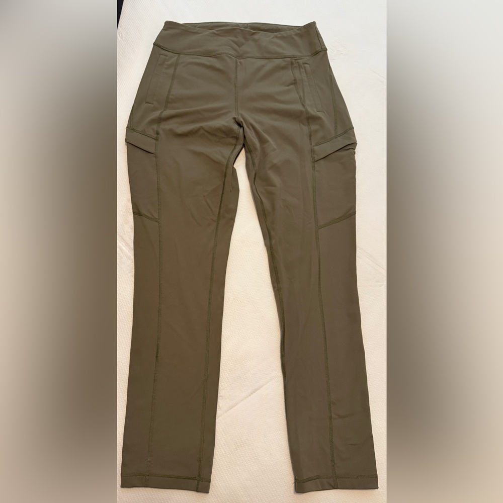 Duluth Trading Co Green Leggings Versatile and Stylish